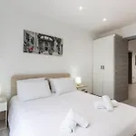 Spacious, Beautiful Penthouse With Bbq By 360 Estates 아파트 *