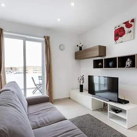 Spacious, Beautiful Penthouse With Bbq By 360 Estates *