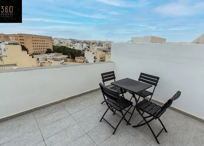 Spacious, Beautiful Penthouse With Bbq By 360 Estates