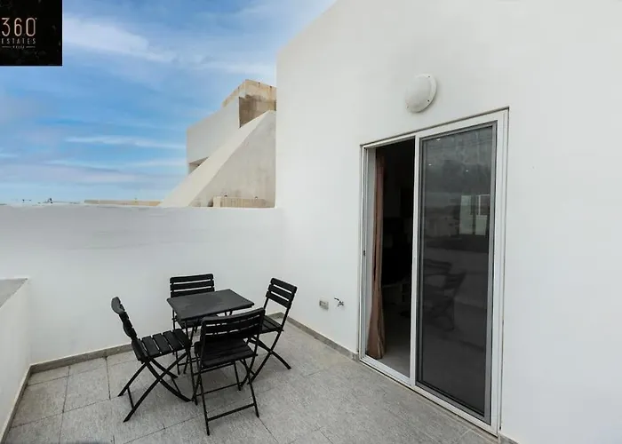 Spacious, Beautiful Penthouse With Bbq By 360 Estates *